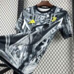 camiseta-juventus-pre-match-del-piero-2025-2026-lateral