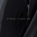 cortaviento-real-madrid-vengadores-negro-2025-2026-lateral