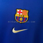 sudadera-barcelona-manga-larga-2025-2026-escudo