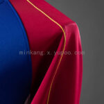 sudadera-barcelona-manga-larga-2025-2026-hombro