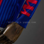 camiseta-barcelona-primera-equipacion-retro-manga-larga-1992-puño