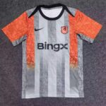 camiseta-chelsea-calentamiento-2025-2026