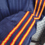 camiseta-españa-segunda-equipacion-1996-retro-lateral