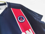 camiseta-psg-primera-equipacion-retro-2002-2003-escudo