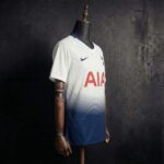 camiseta-tottenham-primera-equipacion-retro-2018-2019-lateral