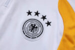 chandal-alemania-blanco-2026-2027-escudo