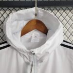 cortaviento-con-capucha-alemania-2025-2026-capucha