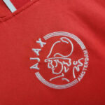 camiseta-ajax-primera-equipacion-retro-1998-escudo