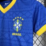 camiseta-brasil-mujer-edicion-especial-2026-escudo