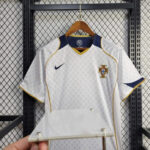 camiseta-portugal-segunda-equipacion-retro-2004-pecho