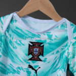 body-de-bebe-portugal-segunda-equipacion-2026-2027-pecho