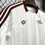 camiseta-arsenal-polo-edicion-especial-2025-2026-lateral