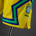 pantalon-corto-brasil-baloncesto-amarillo-2026-parte-inferior