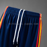 pantalon-corto-españa-primera-equipacion-2026-pretina