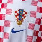 camiseta-croacia-primera-equipacion-mundial-2026-escudo