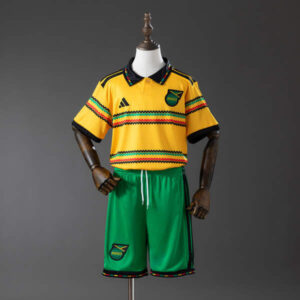 conjunto-niño-jamaica-primera-equipacion-mundial-2026