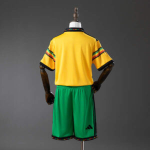 conjunto-niño-jamaica-primera-equipacion-mundial-2026-parte-trasera