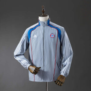 cortaaviento-bayern-munich-plateado-2025-2026