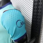 camiseta-fc-barcelona-tercera-equipacion-version-jugador-2026-2027-puño