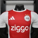 camiseta-ajax-primera-equipacion-version-jugador-2026-2027-pecho
