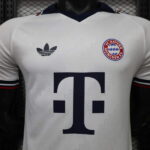 camiseta-bayern-munich-segunda-equipacion-pecho