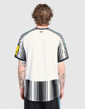camiseta-newcastle-united-primera-equipacion-2026-2027-parte-trasera
