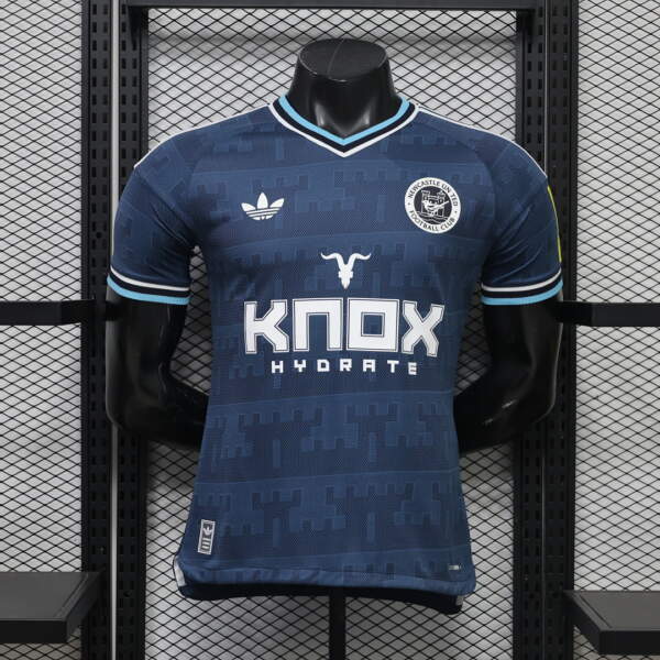 camiseta-newcastle-united-segunda-equipacion-version-jugador-2026-2027 camiseta-newcastle-united-segunda-equipacion-version-jugador-2026-2027