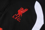 chandal-liverpool-cremallera-baja-2026-2027-escudo