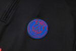 chandal-psg-cremallera-baja-negro-rojo-2026-2027-escudo